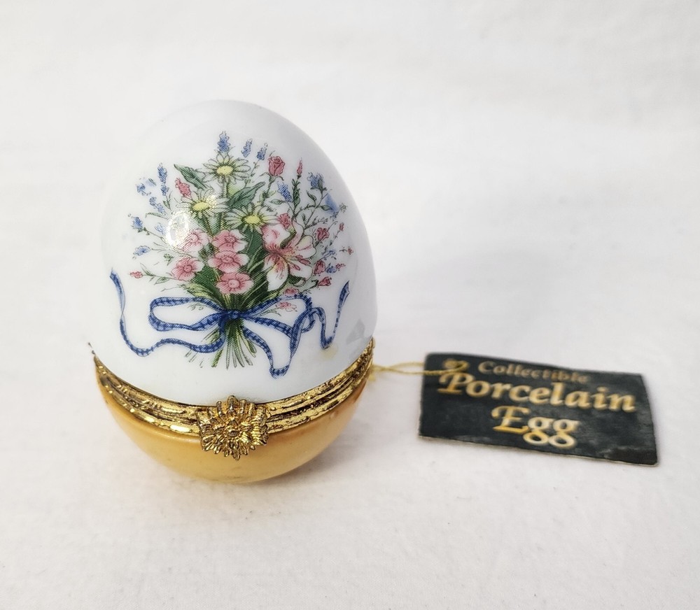 Vintage Handpainted Porcelain Egg Trinket- Hinged