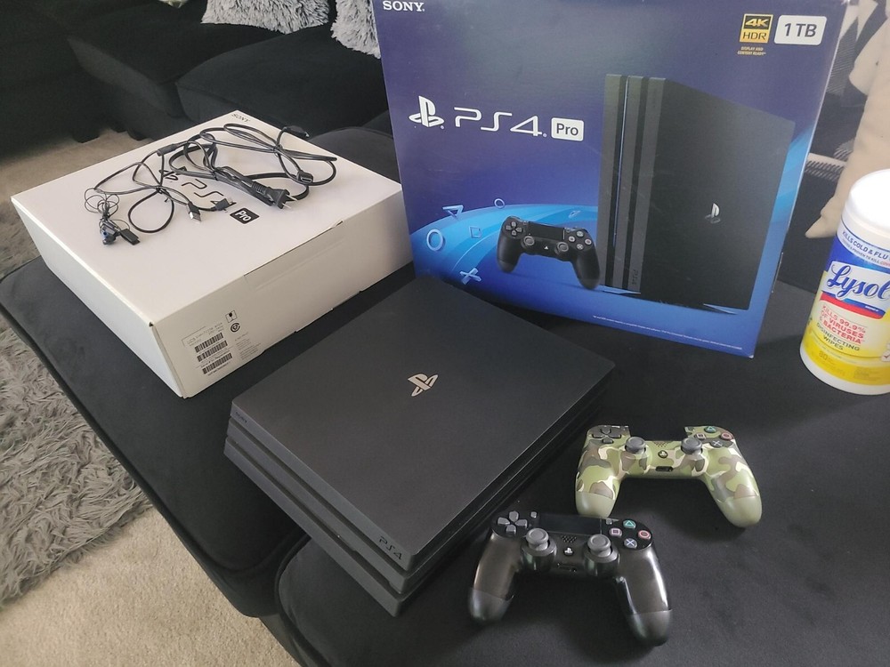 PS4 Pro Console 1TB 4K HDR + 2 Controllers (Used) All Original with Packaging 