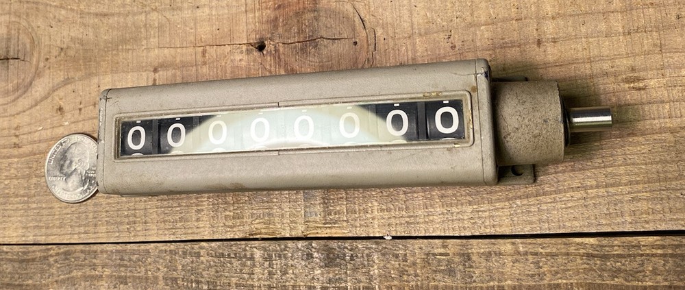 VEEDER-ROOT VISICOUNTER NAVY SURPLUS 1/4 Shaft