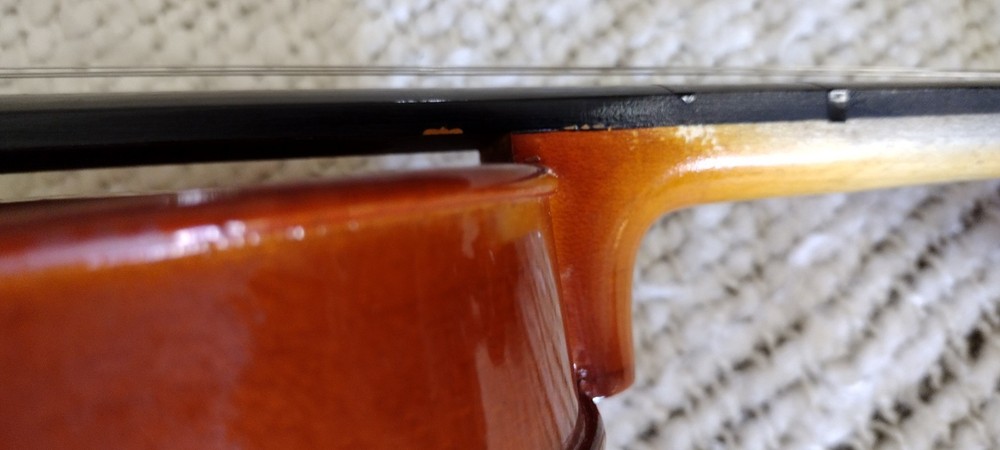 Cecilio Violin 4/4 CVN - 200 + Bow, Bridge, Shoulder Rest, Strings, Rosin & Pipe