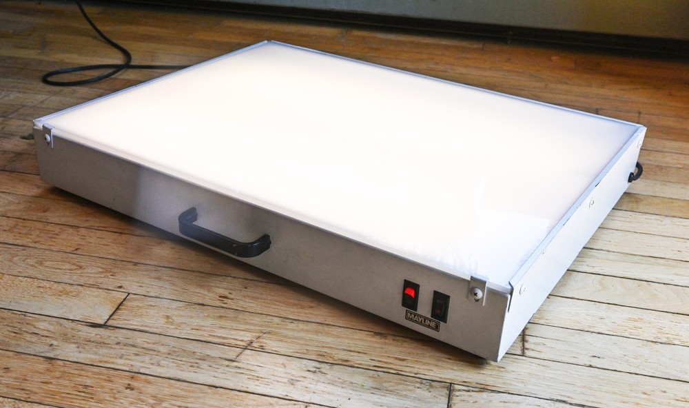 mayline 8185 light/tracer box 18x24