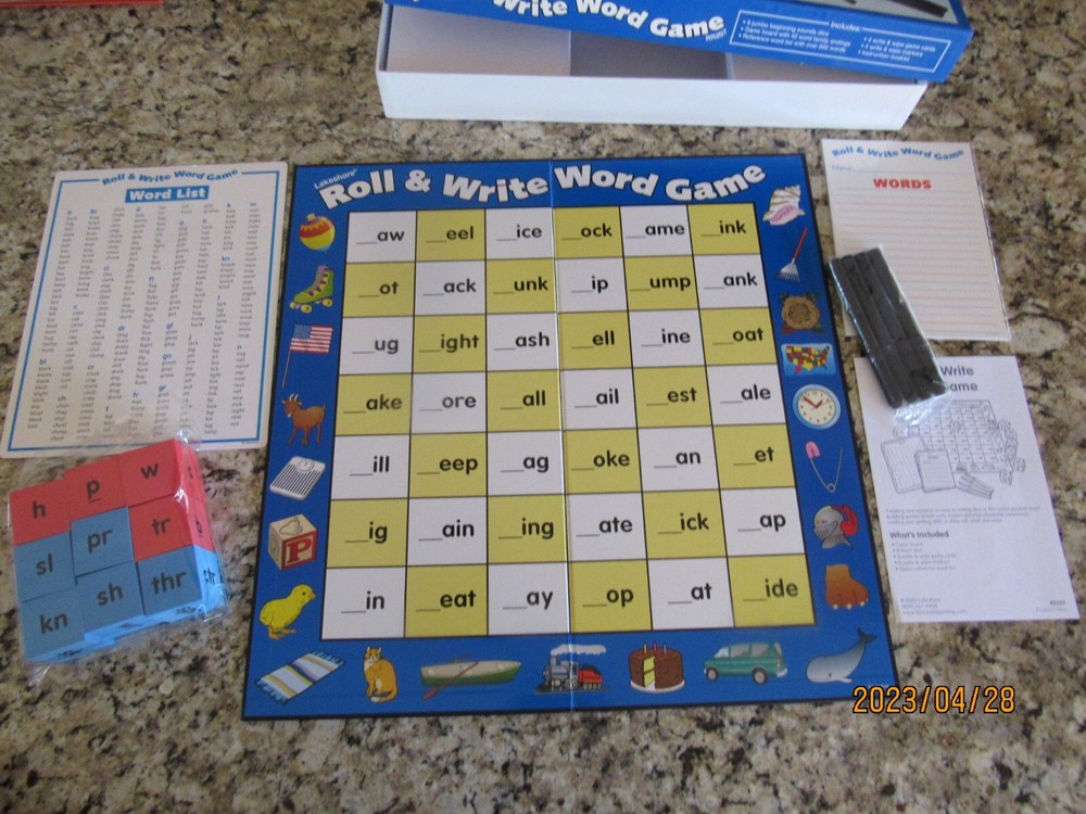 Lakeshore Learning- Roll & Write Word Game-Jumbo Dice-Word Building-2000