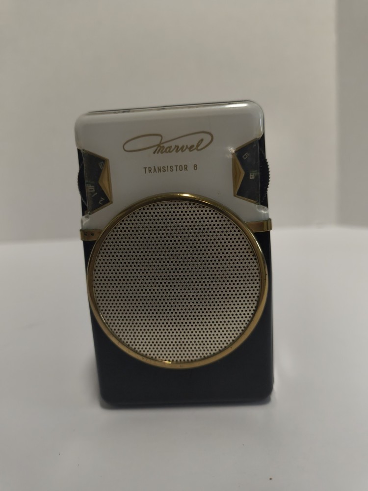 MARVEL MODEL 6 YR 15A TRANSISTOR RADIO WORKS