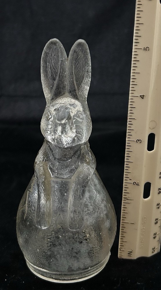 Bunny Candy Container Victory Glass Co. NO CAP