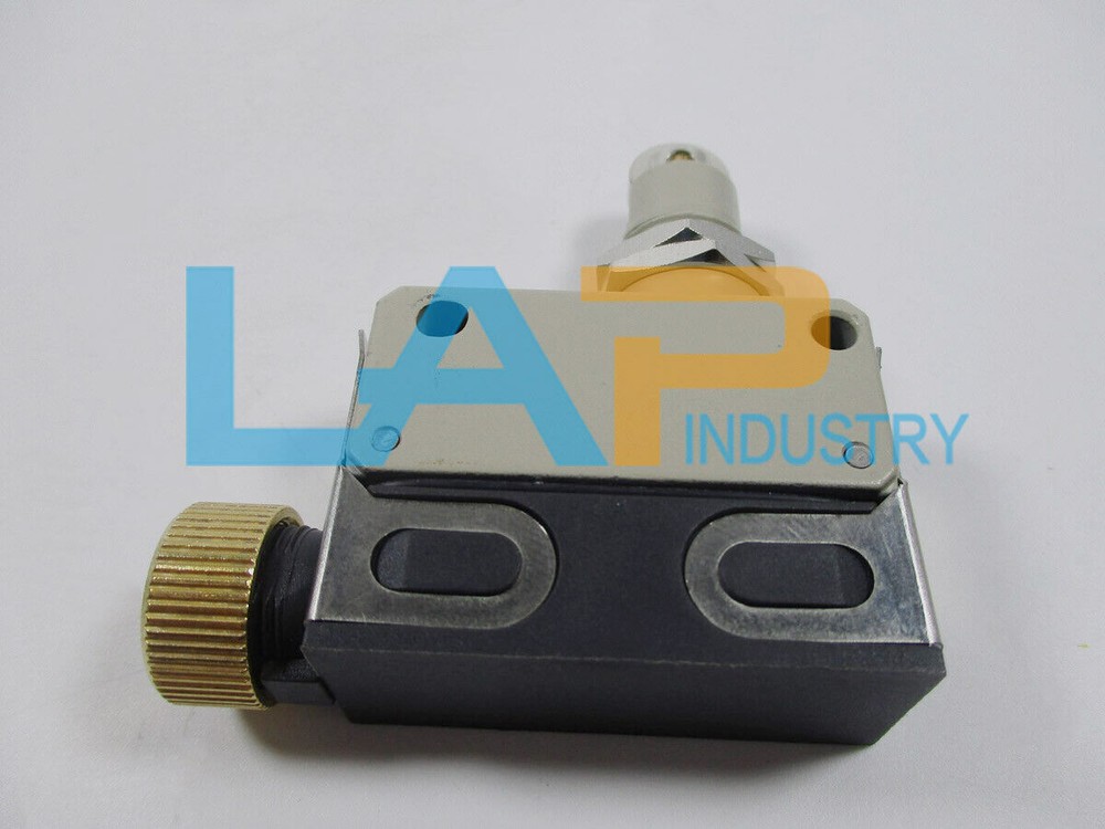 1pc New For Limit switch D4E-2A20N