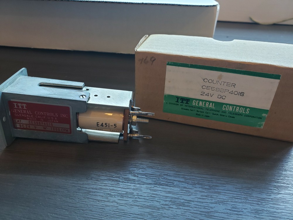 ITT General Controls 4 digit electro mechanical counter 24V