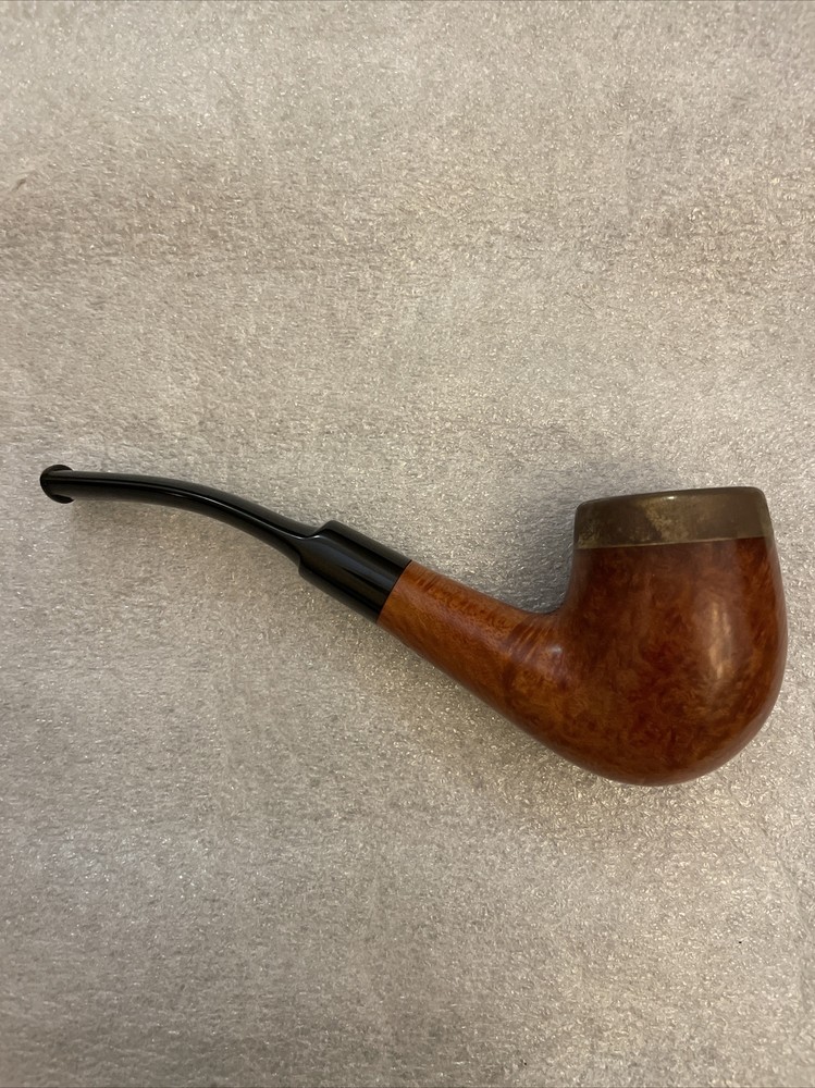Roadtown Pipe Hand Made Unsmoked