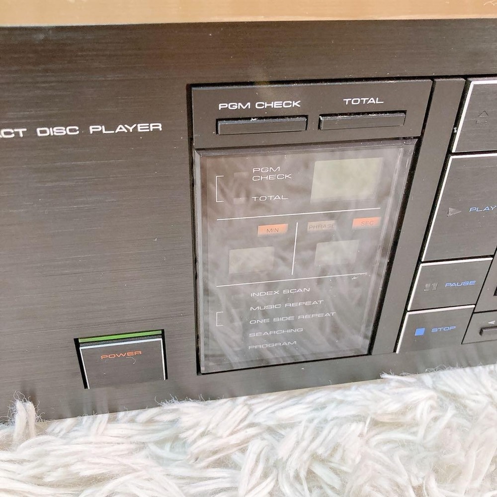 PIONEER P-D1 CD Compact Disc Player Untested