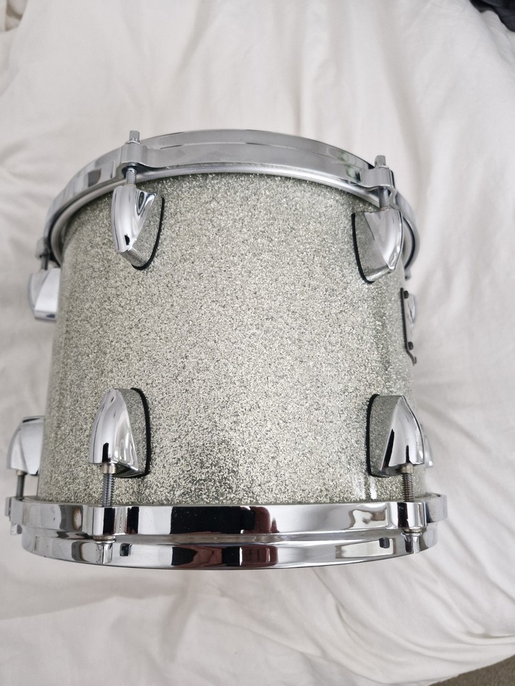 Yamaha Maple Custom Absolute 10" x 8" Tom For Drum Kit in Silver Sparkle
