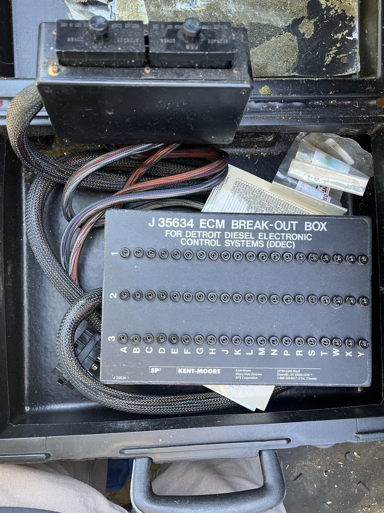 Kent-Moore J 34973 Brake Out Box