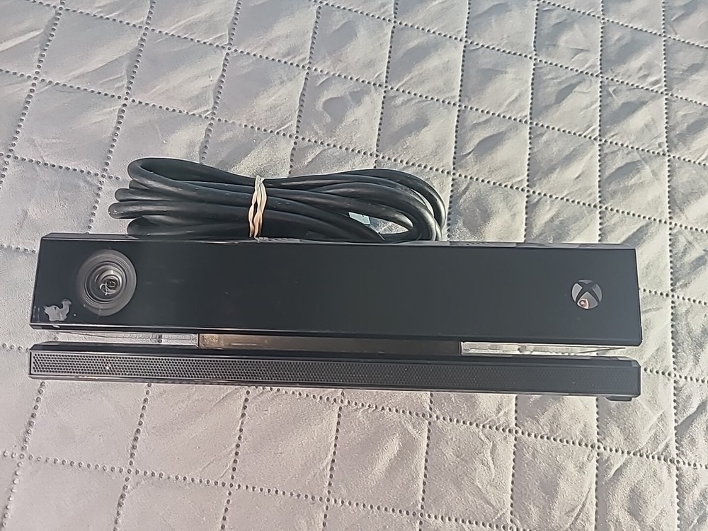 Microsoft Kinect Sensor for Xbox One Model 1520 *Tested & Free-Ship*