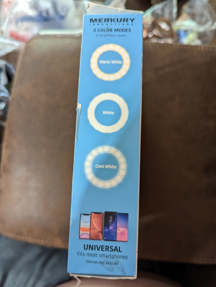 Merkury Vlog Cast Studio Kit - Foldable Phone Stand, LED Ring Light **NEW OPEN**