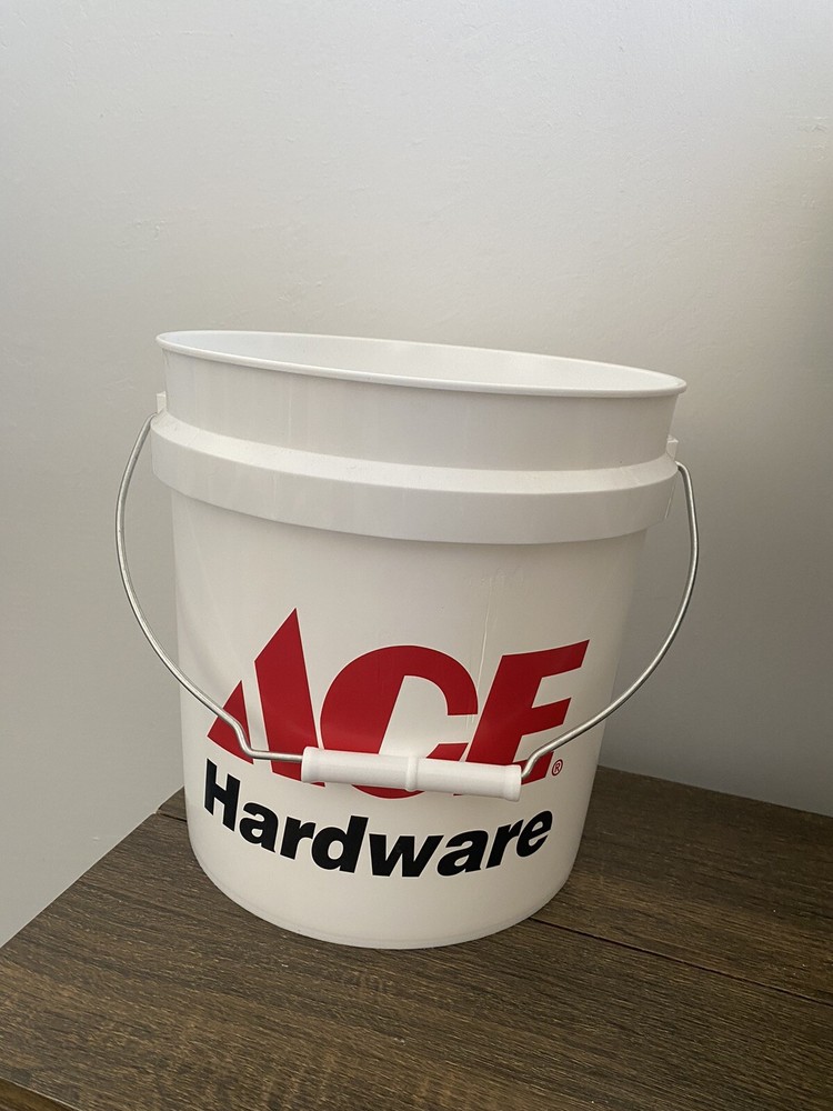 Ace 2 Gallon Plastic Paint Bucket with Handle White