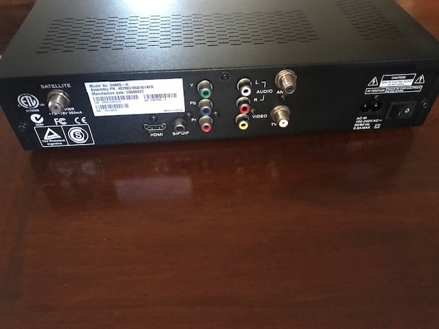 Cisco D9865-H AFN decoder satellite receiver New with cables & remote control