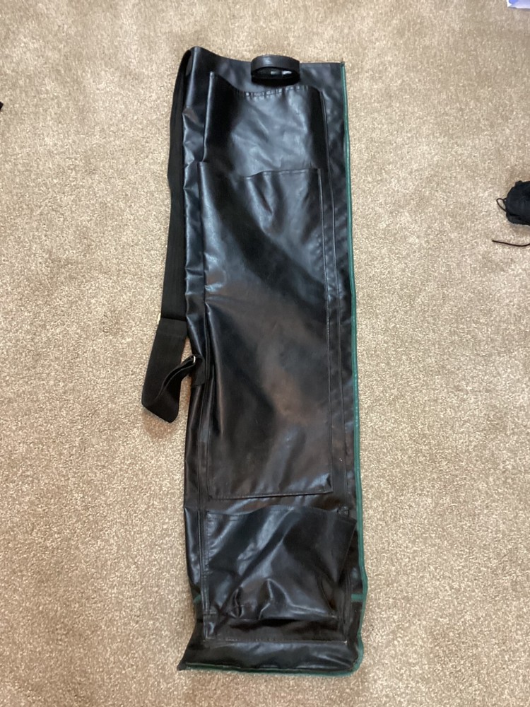 ROD SLEEVE WITH SIDE POCKET