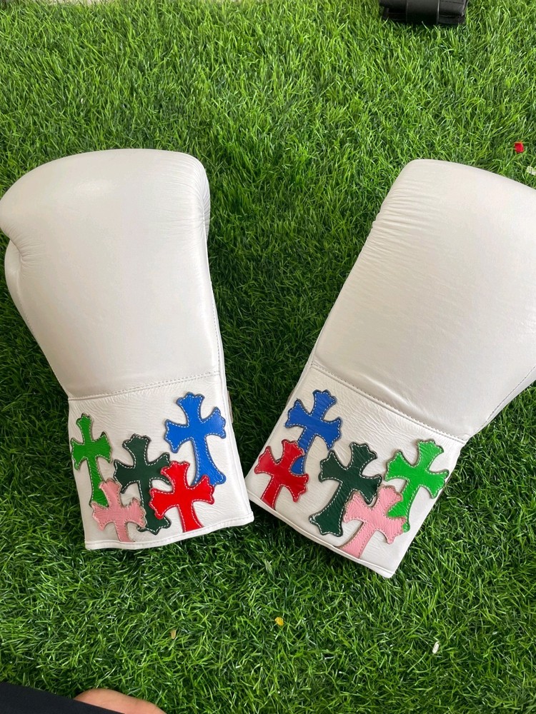 CUSTOM ORDER GLOVES(AND OR SET)