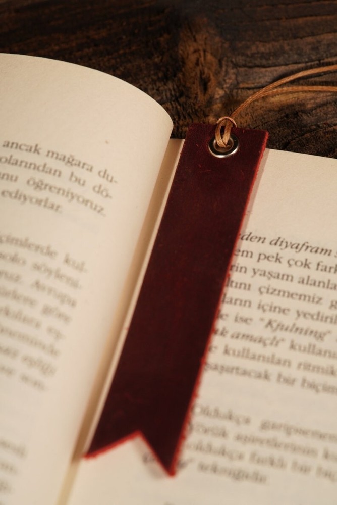 Premium Leather Bookmark, Leather book mark, Reader Gift, 3 PCS Bundle