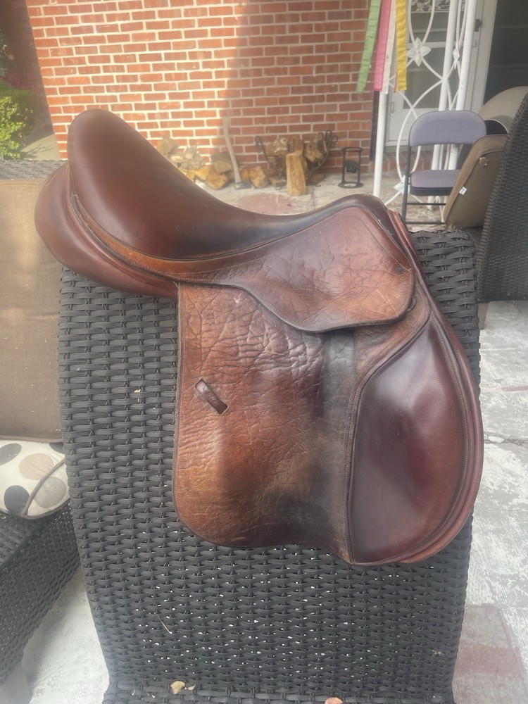 17" County Innovation Saddle - Wide Tree