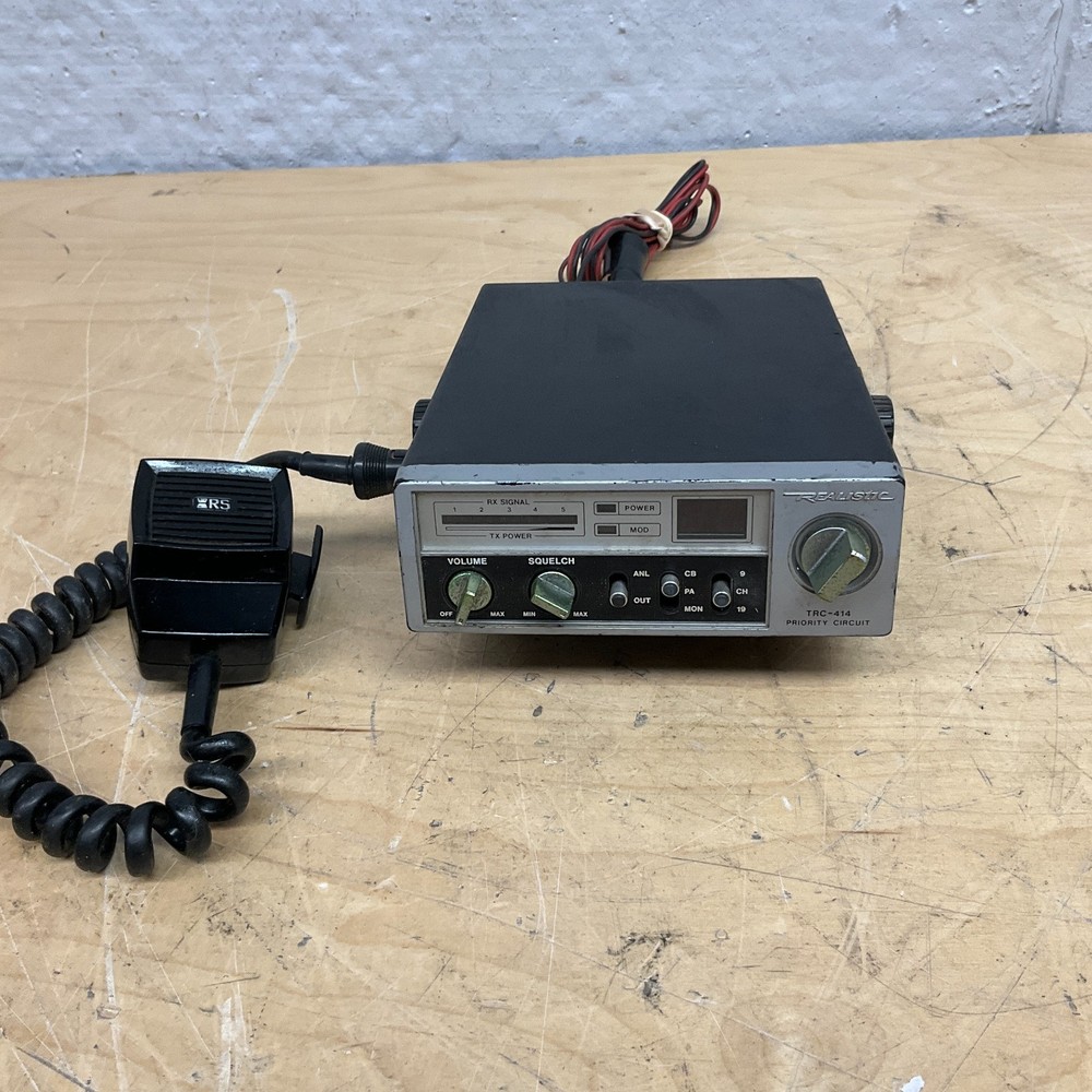 Realistic C.B. 40- Channel Transceiver TRC-414 Model # 21-1508 Tested