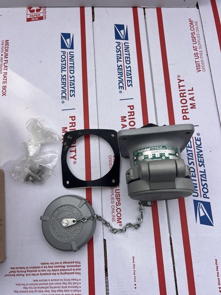 ADR3034 30amp Receptacle