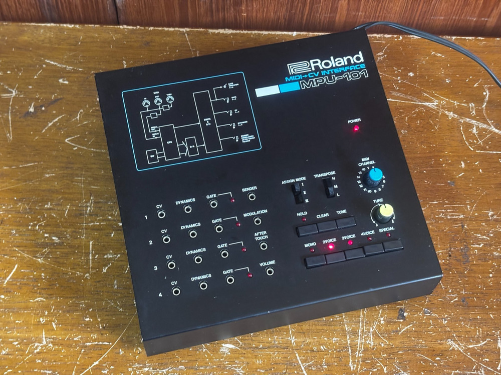 Roland MPU-101 Midi to CV interface