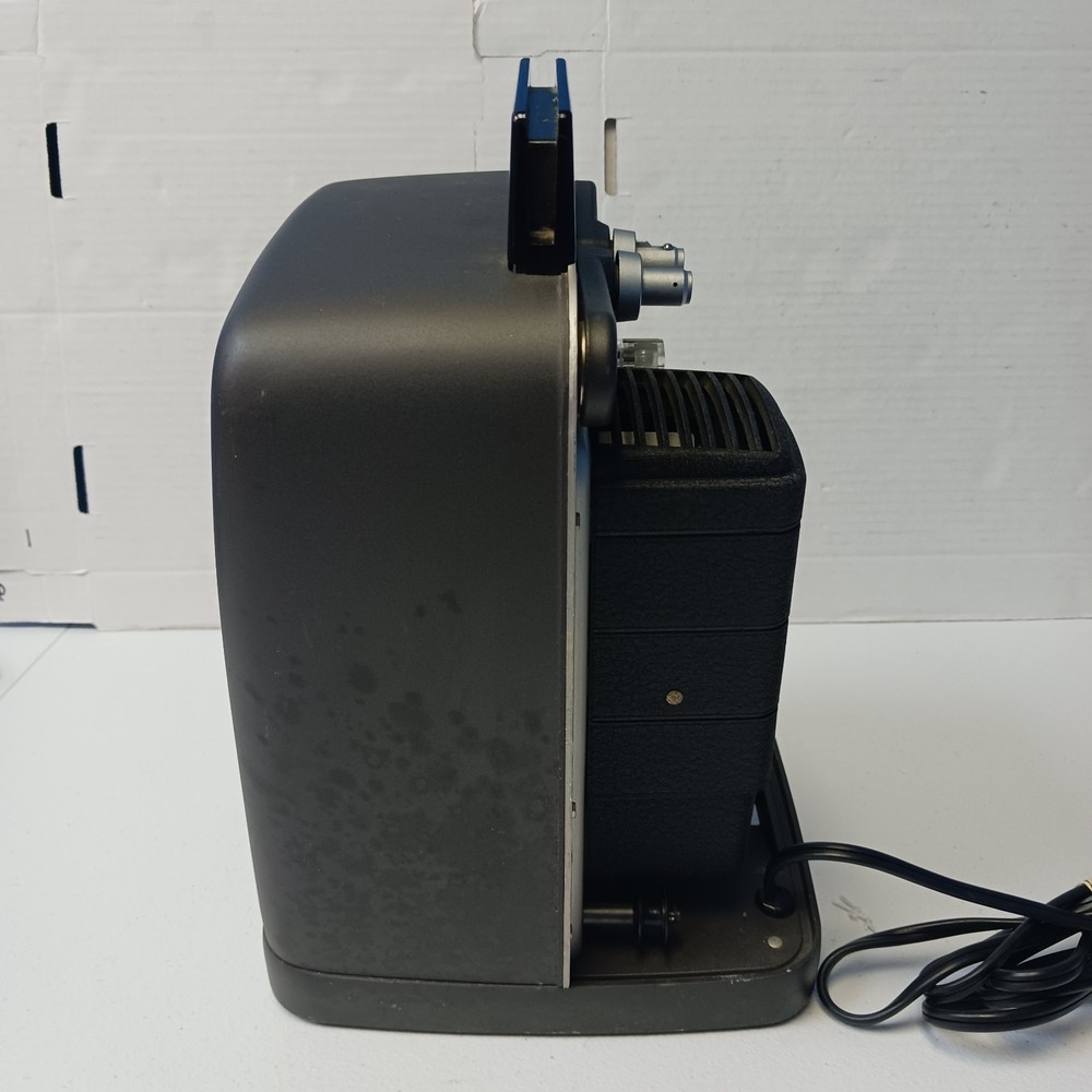 Vintage Bell & Howell Super 8mm Autoload Projector Model 346A