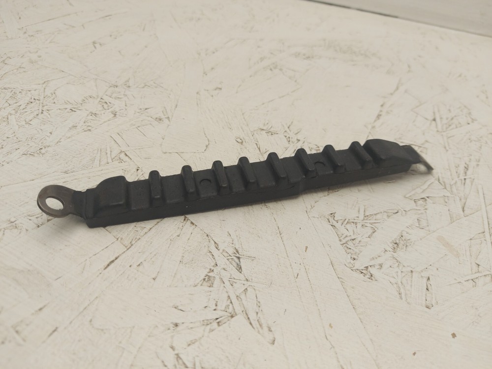 Yamaha YZF 750 Chain Guide
