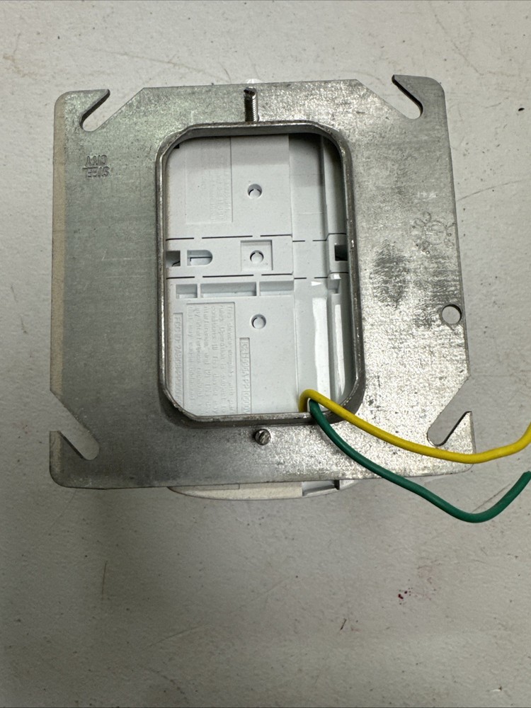 Honeywell Wall Mount Motion Sensor Light Switch Occupancy Vacancy Control - ECS