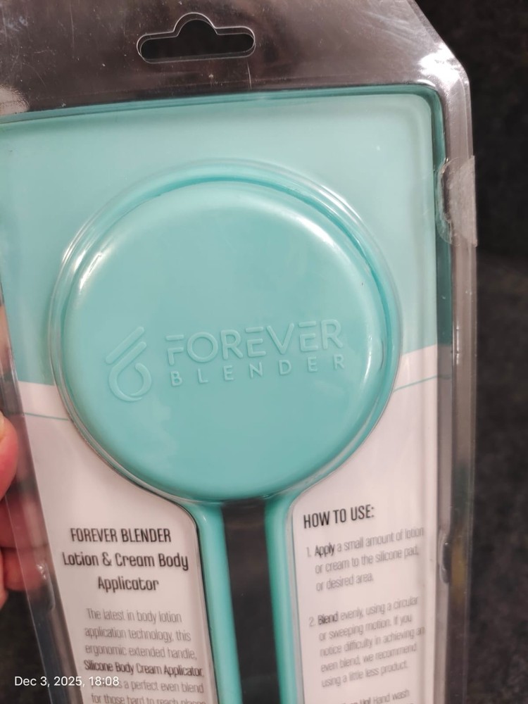 New Forever Blender Lotion Applicator for Back New