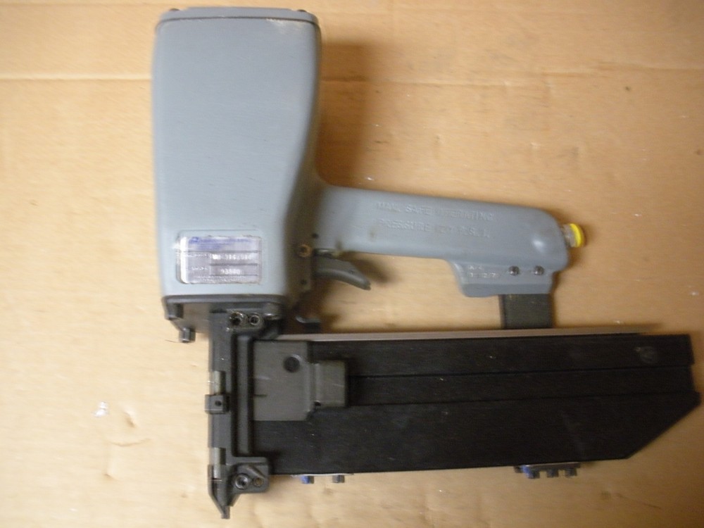Paslode Stapler Model WH-314-S14