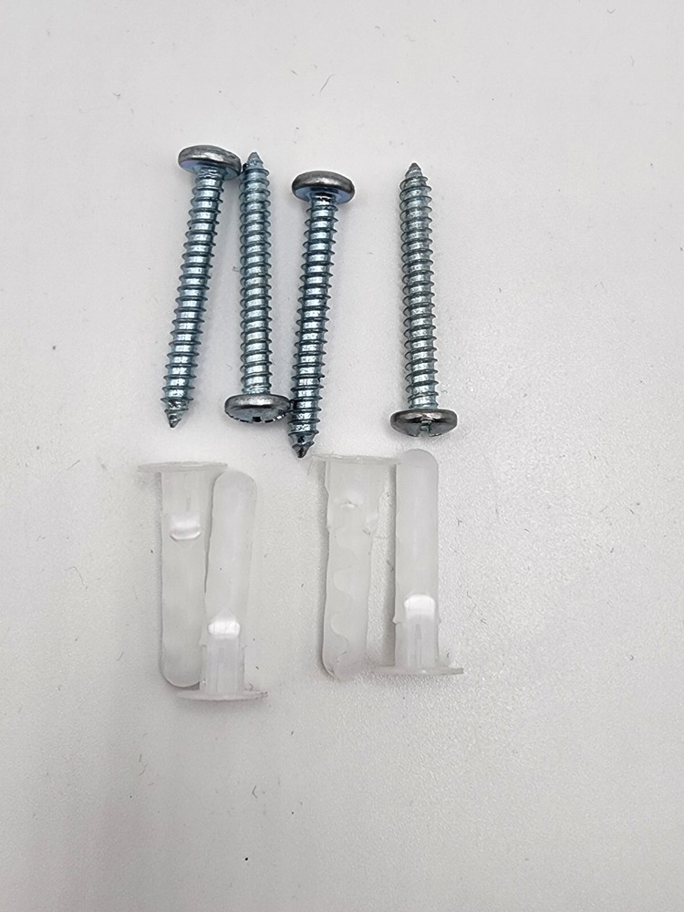 Mae's Baits Wall Mounted 3 Rod Holder