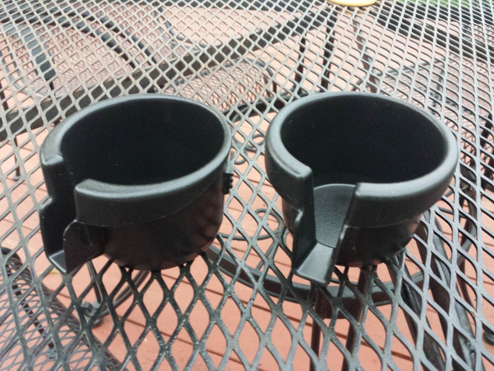 2000 - 2001 Ford Focus Front Cup Holder Inserts PAIR