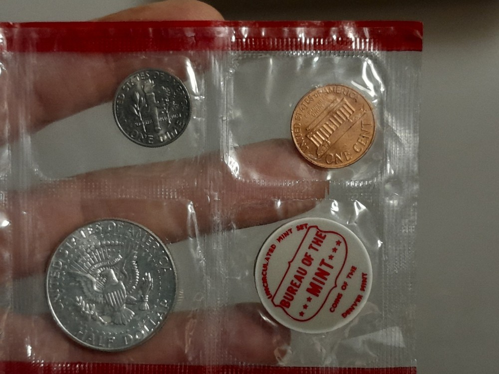 1968- D US Mint Set in Mint Cellophane
