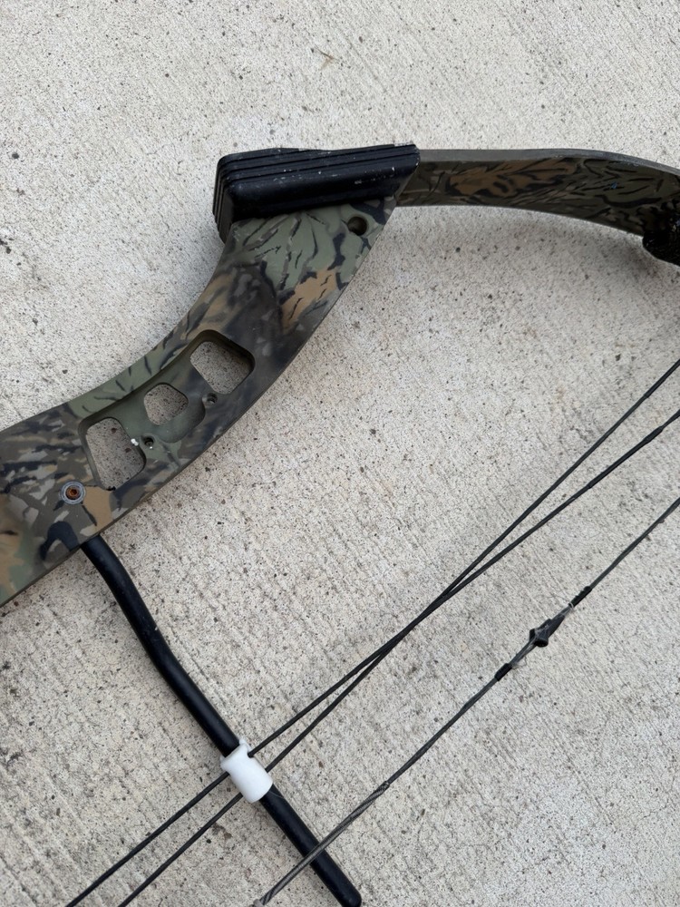 PSE Coyote Bow Right Handed