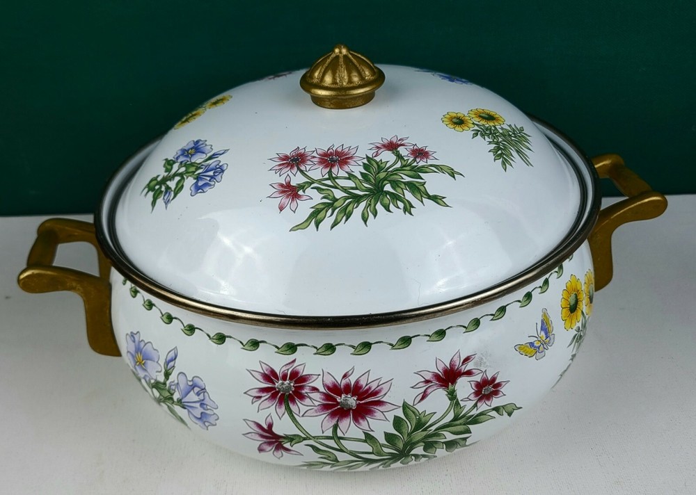 Regency Club Dutch Oven Pot - Floral Pattern