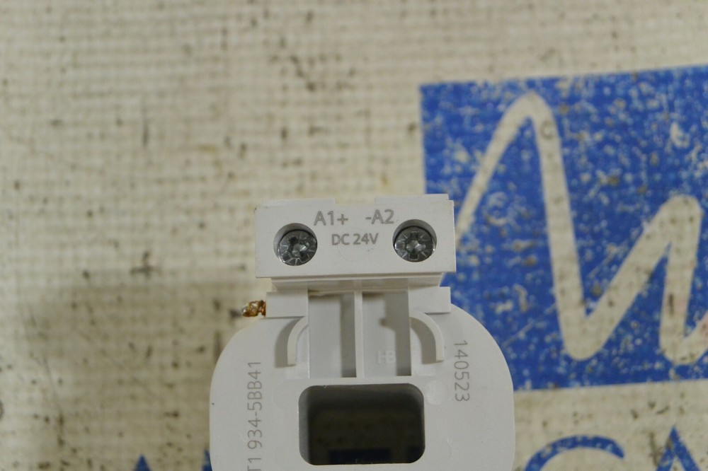 Siemens 3RT1934-5BB41 24V Coil 3RT1 934-5BB41