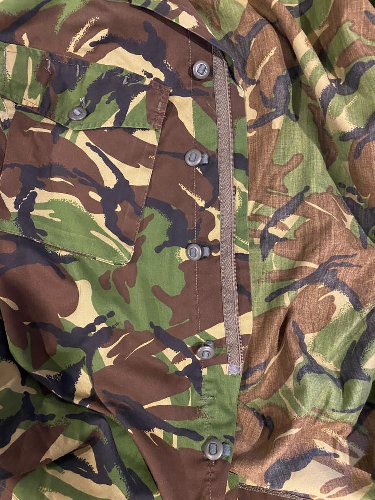 British Royal Marine Camouflage DPM Uniform size medium regular, never worn