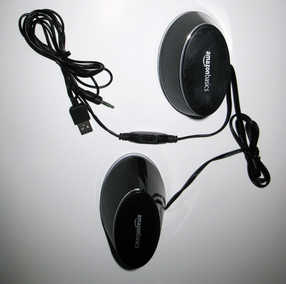 AmazonBasics USB Powered Computer Speakers with Dynamic Sound V620Black TESTED