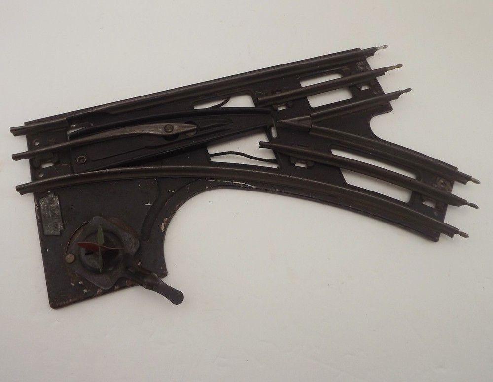 Vintage Lionel Trains & Trainmaster -