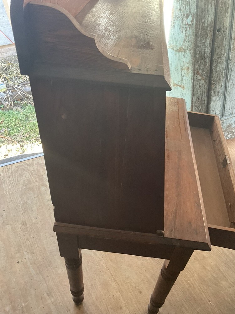 Antique Eastlake 19th Century Solid Oak Drop Front Plantation Desk