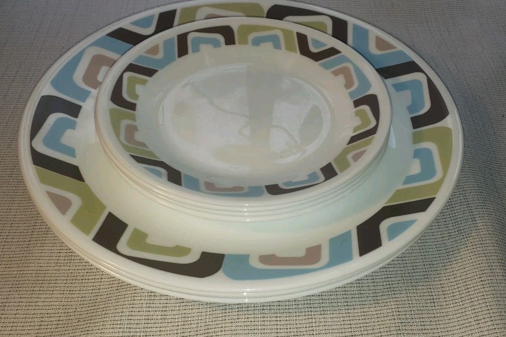 Corning Corelle Vitrelle~'Squared'~ 4 Dinner Plates 10" & 4 Bread Plates 6.5"