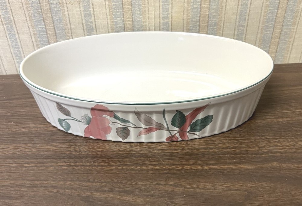 Mikasa Silk Flowers 12" Oval Baker