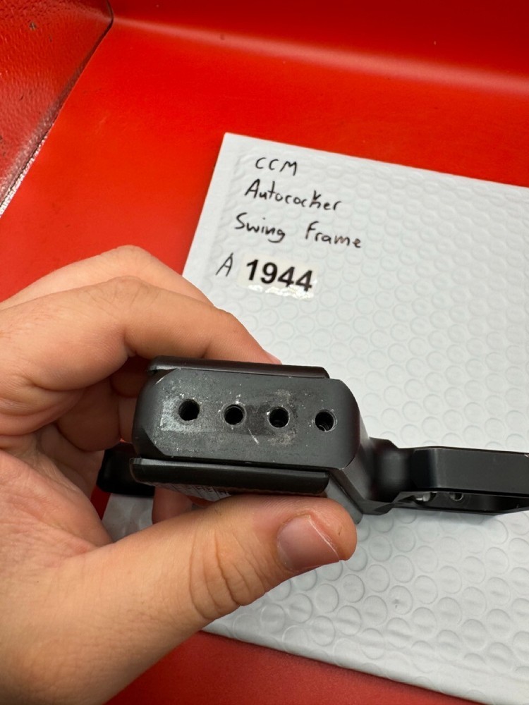 CCM Autococker Swing Frame Black