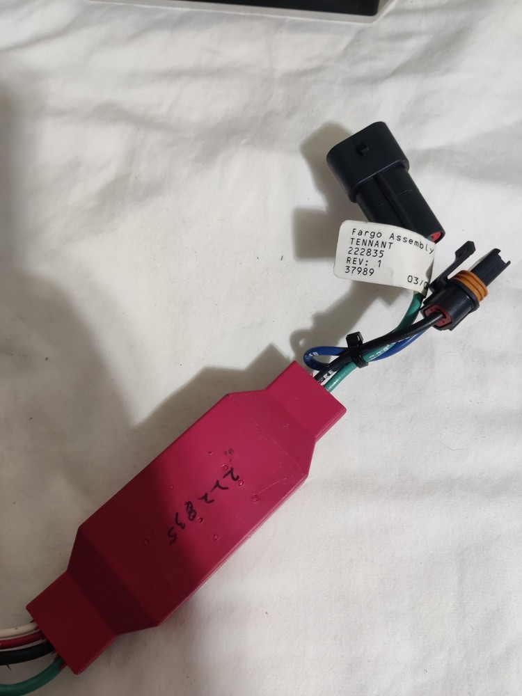 Tennant 222835 Disk Head Shunt Assembly OEM