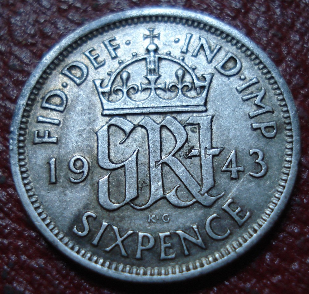 1943 BRITISH SIX PENCE IN VF CONDITION