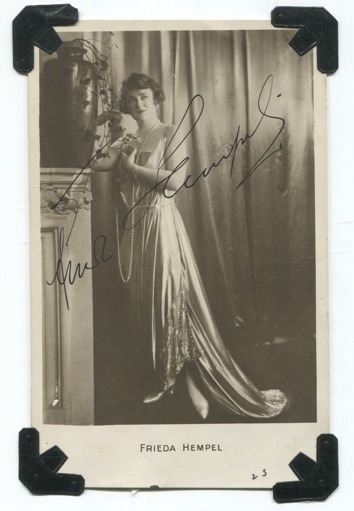 German Operatic Soprano Frieda Hempel Signed Photograph