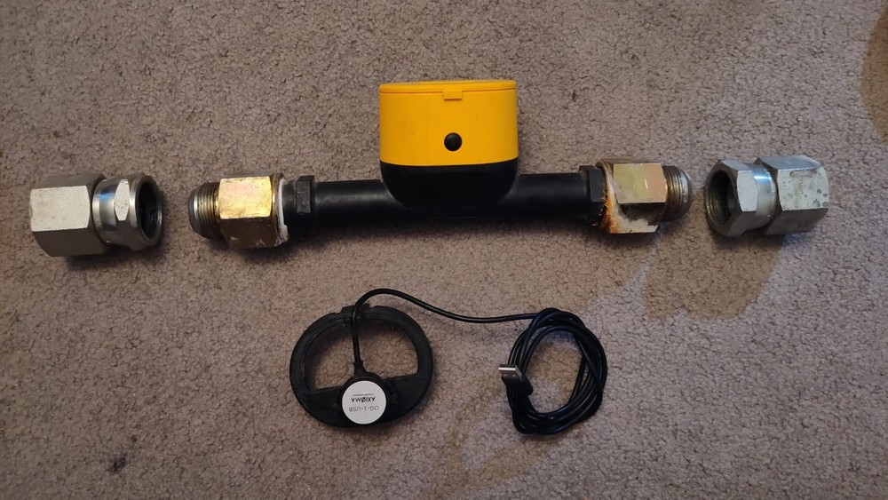 Reduced $80!! - Axioma ultrasonic LoRaWAN flowmeter WITH PROGRAMMER