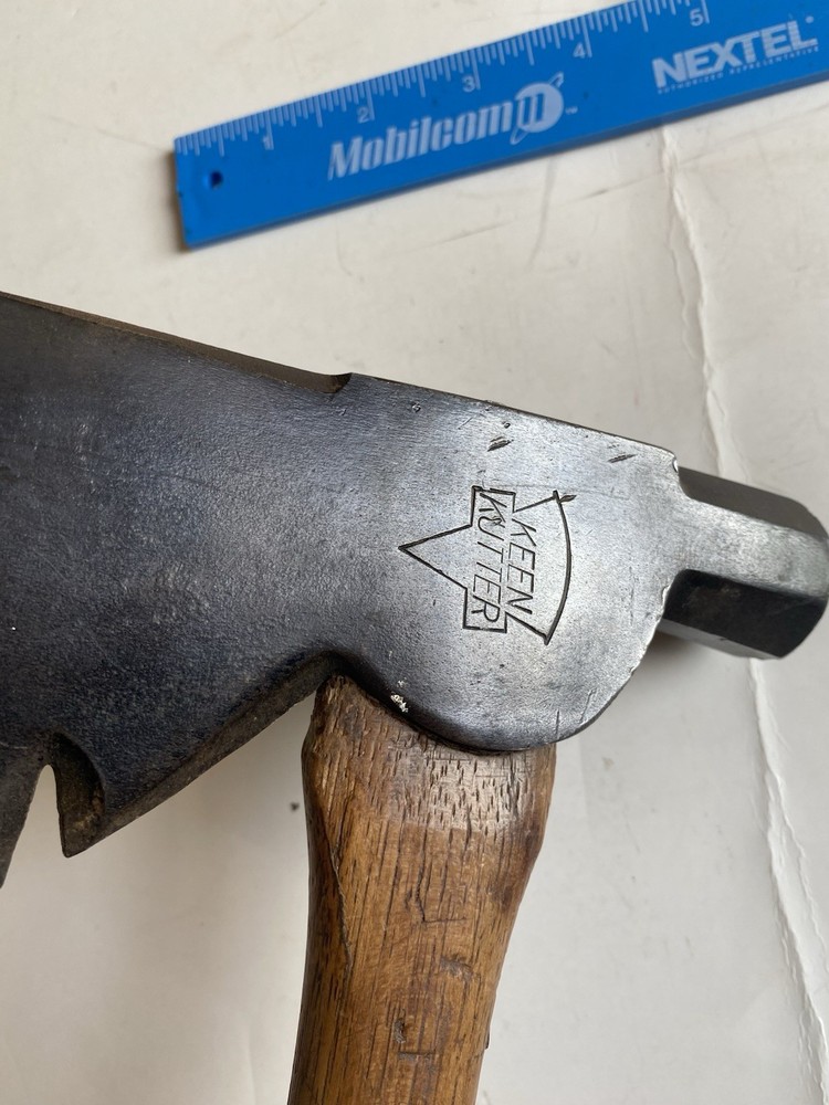 Vintage KEEN KUTTER carpenter Hatchet