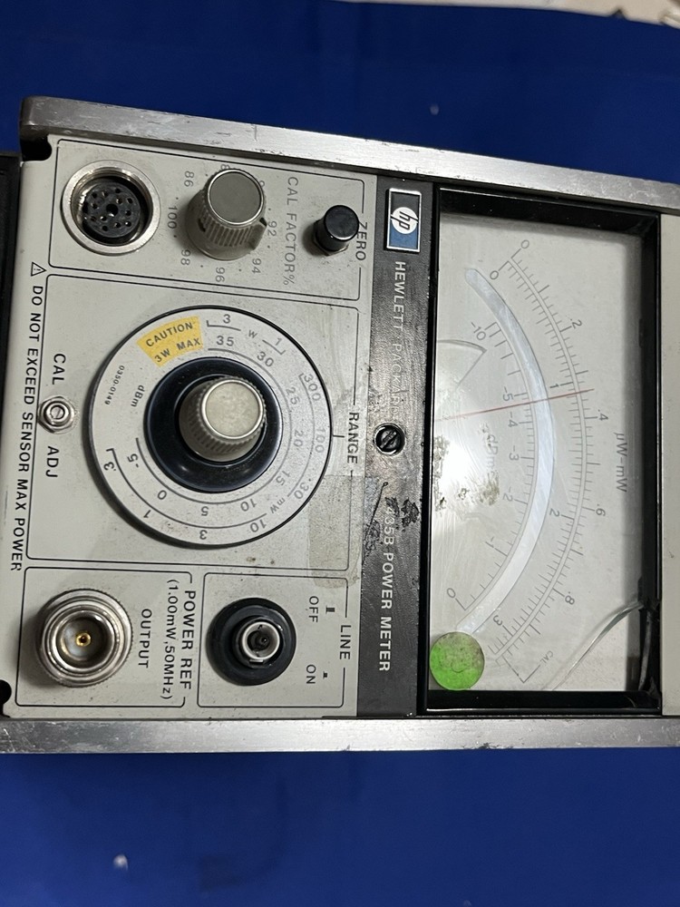 HP 435B Analog Power Meter Condition Unknown Measures DBM