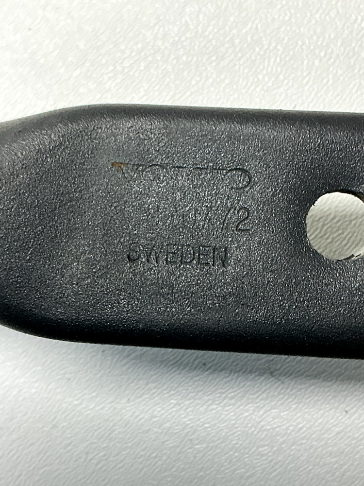 Volvo VNL Grab Handle, Cab Entry (Front) - Used